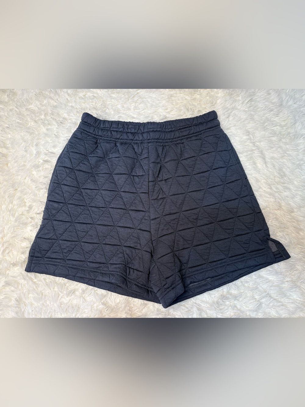 Things Between Quilted Textured Lounge Shorts Navy Elastic Waist Women’s size S